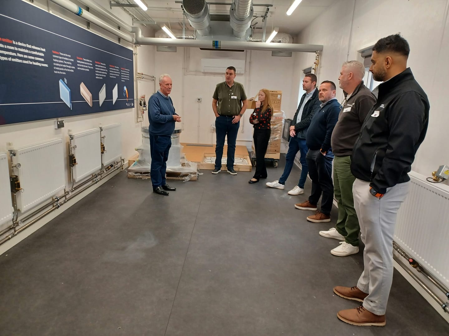 1000005201 Heat pump event at Stratford Upon Avon College